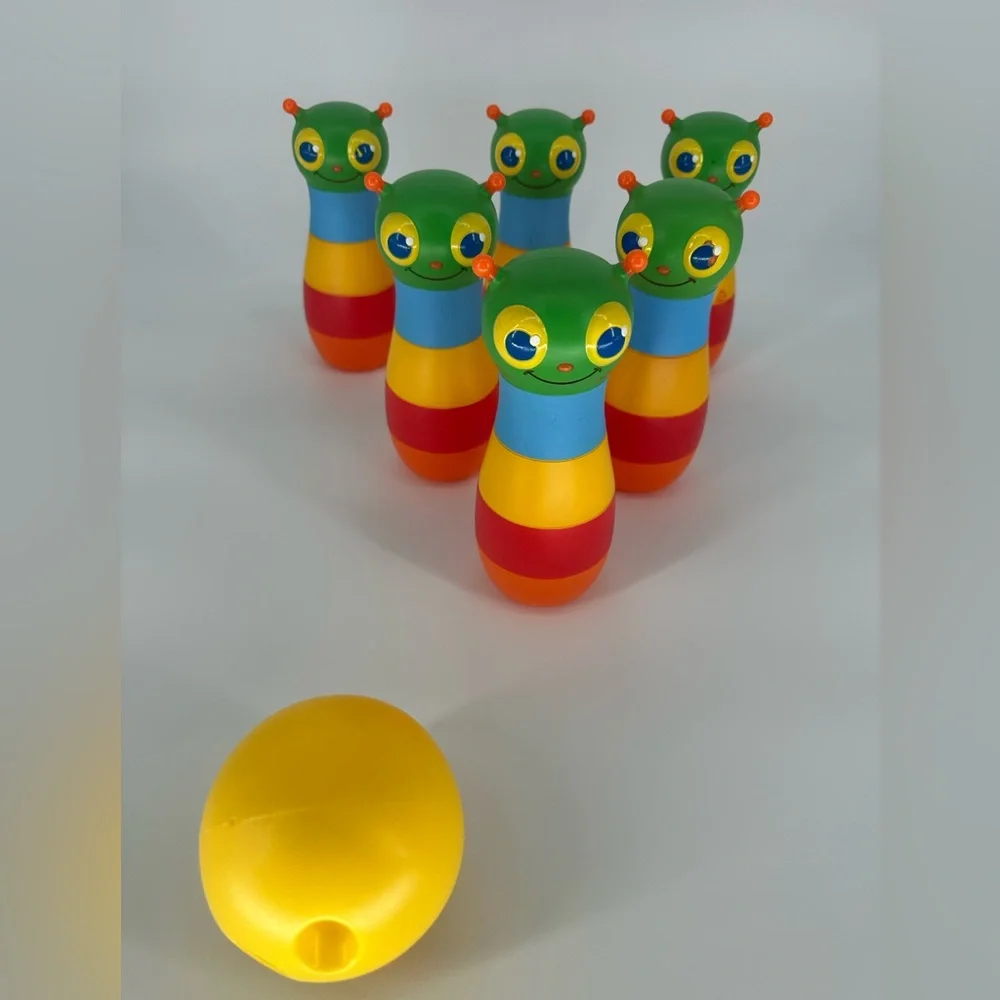 Melissa and Doug Bowling Set Game Giddy Buggy